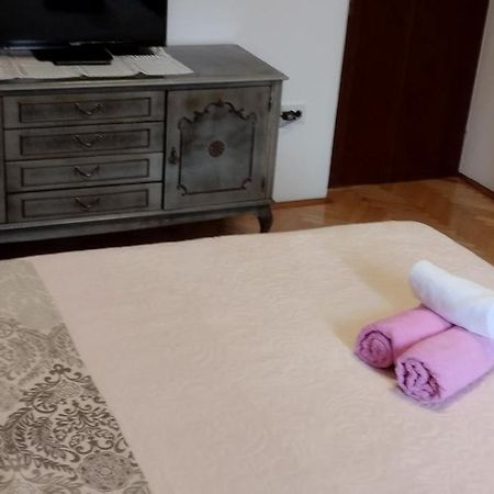 Apartment Oja Malinska Eksteriør bilde