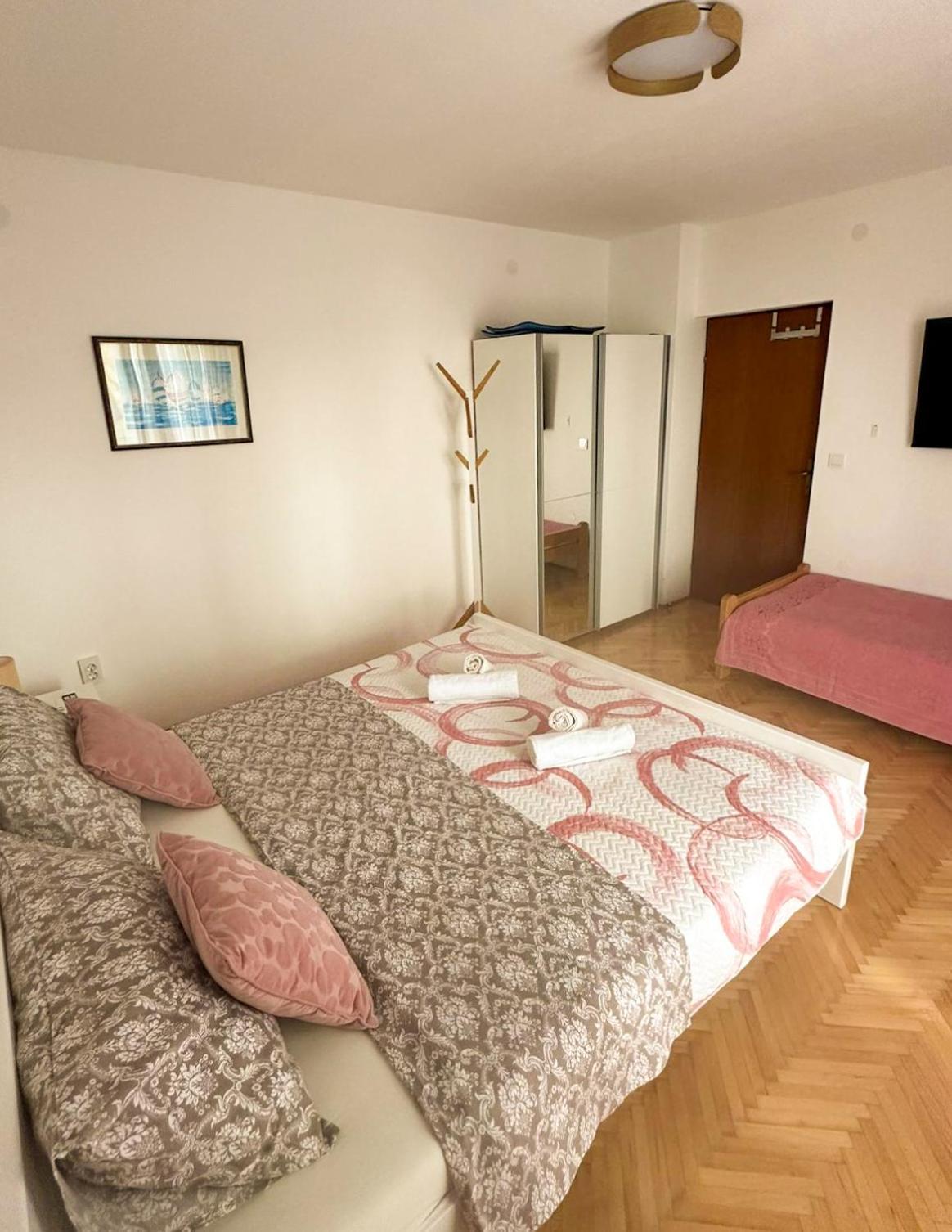 Apartment Oja Malinska Eksteriør bilde