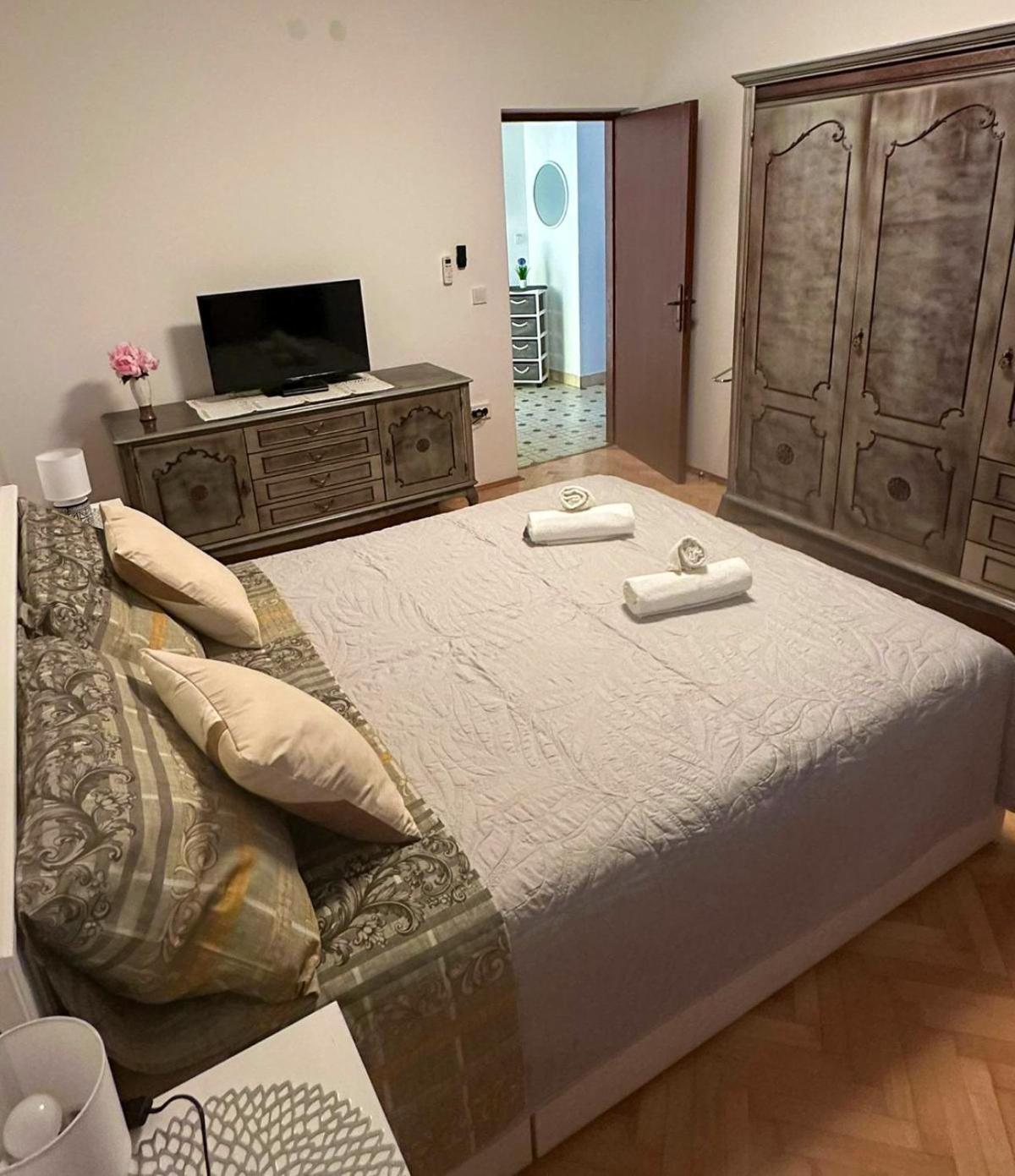 Apartment Oja Malinska Eksteriør bilde